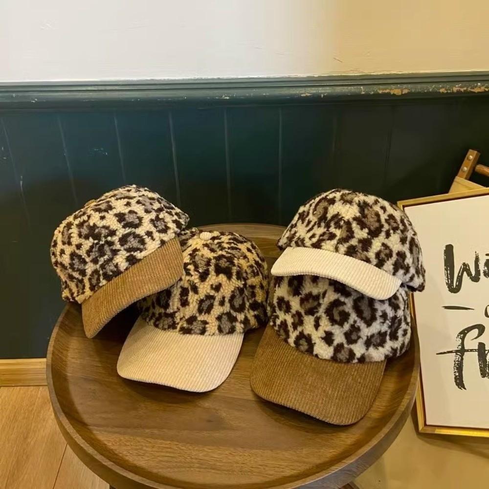 Vintage Leopard Print Baseball Cap Windproof Winter Baseball Cap for Women Men Girls