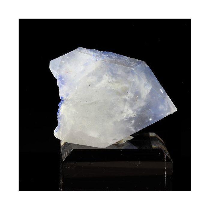 Pierres et Minéraux. Quartz + Dumortierite. 565.5 ct. Vaca Morta quarry, Bahia, Brésil.
