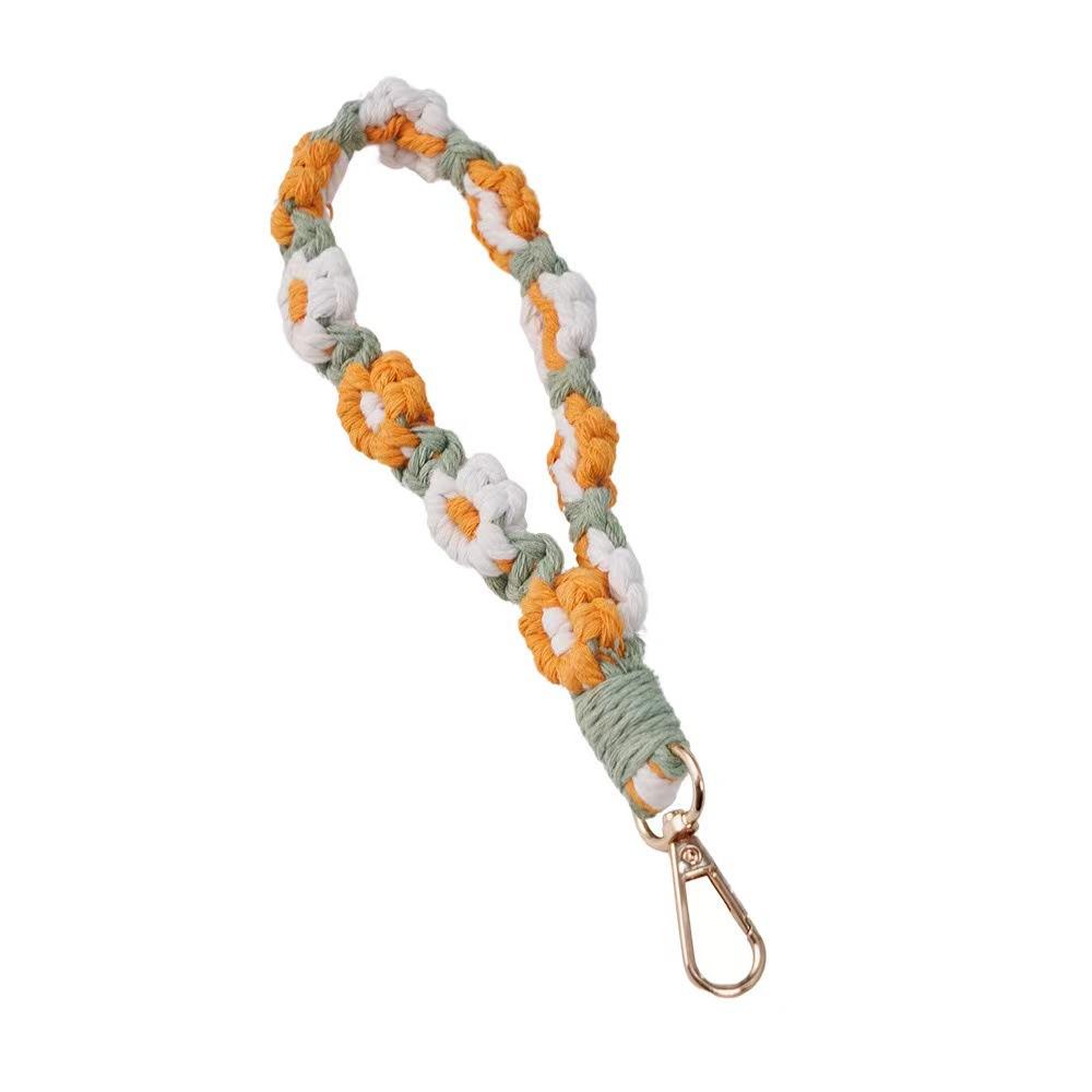 Bohemian Small Daisy Flower Keychain Hand-woven Wrist Rope European and American Bag Pendant
