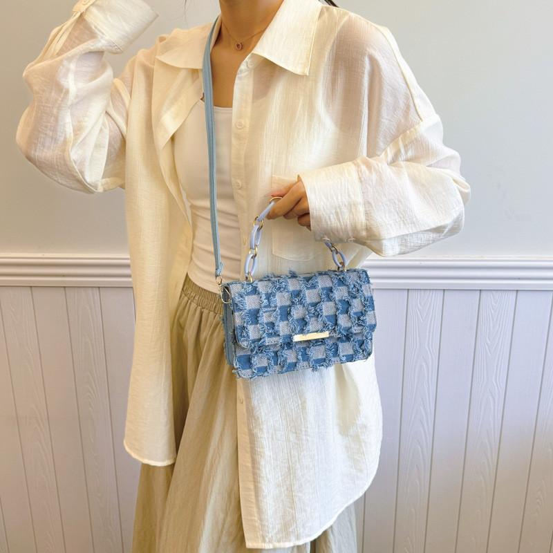 Модная средняя холщовая сумка с уникальной строчкой и кисточками