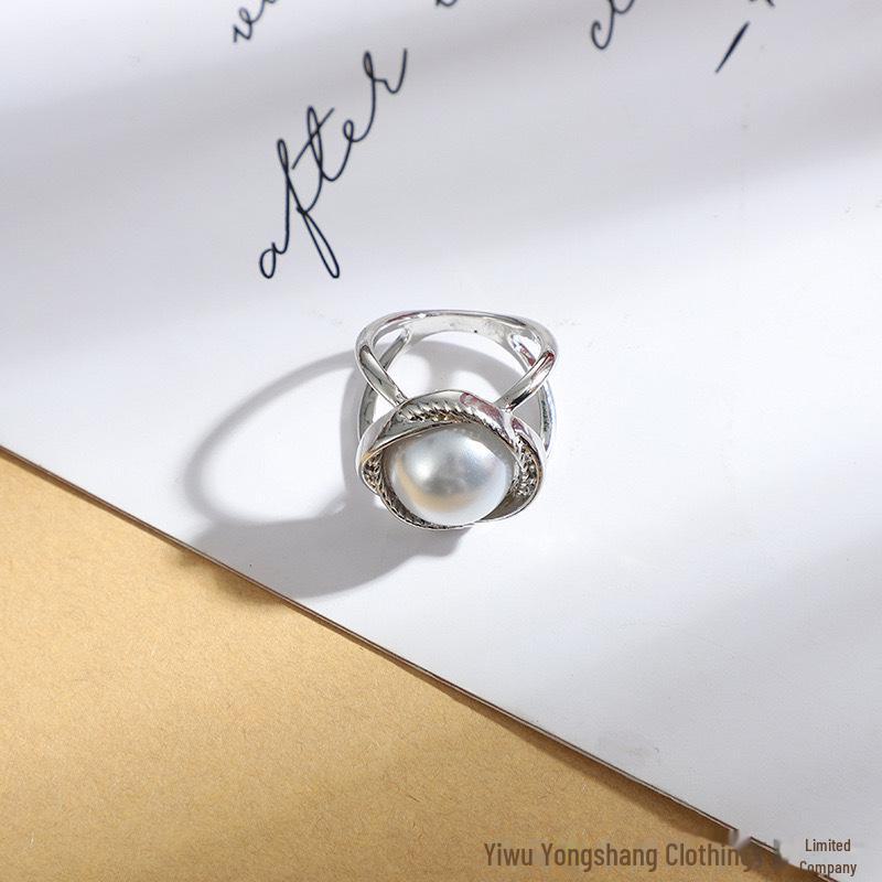 Модная пряжка для шали с крестообразным узором и ажурным жемчугом: Креативный, многофункциональный аксессуар для шарфа и пальто