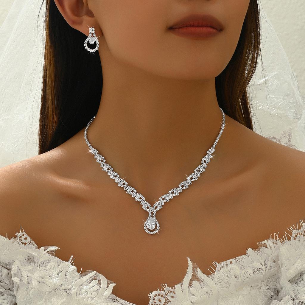 Fashion Bare Diamond Zircon Necklace Earrings Bracelet Women'S Set Super Flash Full Diamond Three-Piece Set