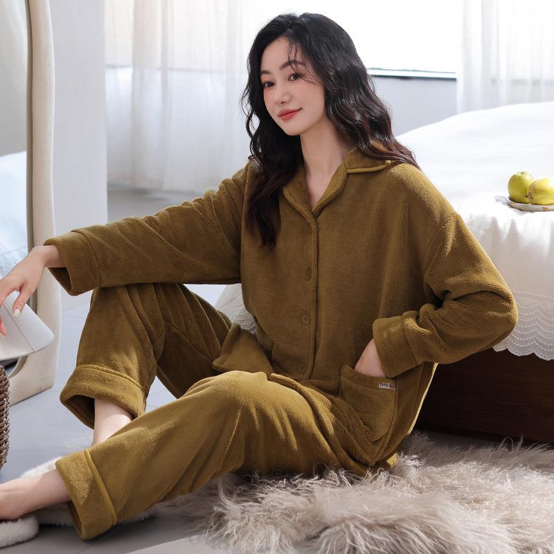 Женская пижама из кораллового флиса Осень и Зима Зимний флис Утепленный Теплый Можно носить на улице Комплект домашней одежды