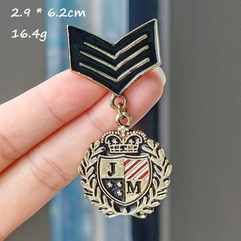 Винтажная брошь в стиле барокко, корона, щит, брошь, значок в британском стиле, аксессуары для одежды