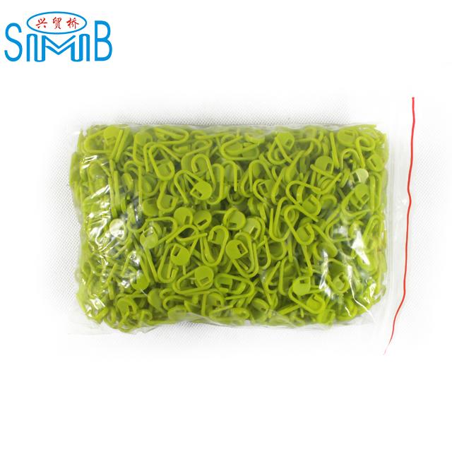 Factory Sale Knitting Accessories Plastic Locking Stitch Markers Crochet Latch Knitting Needle Clip Hook