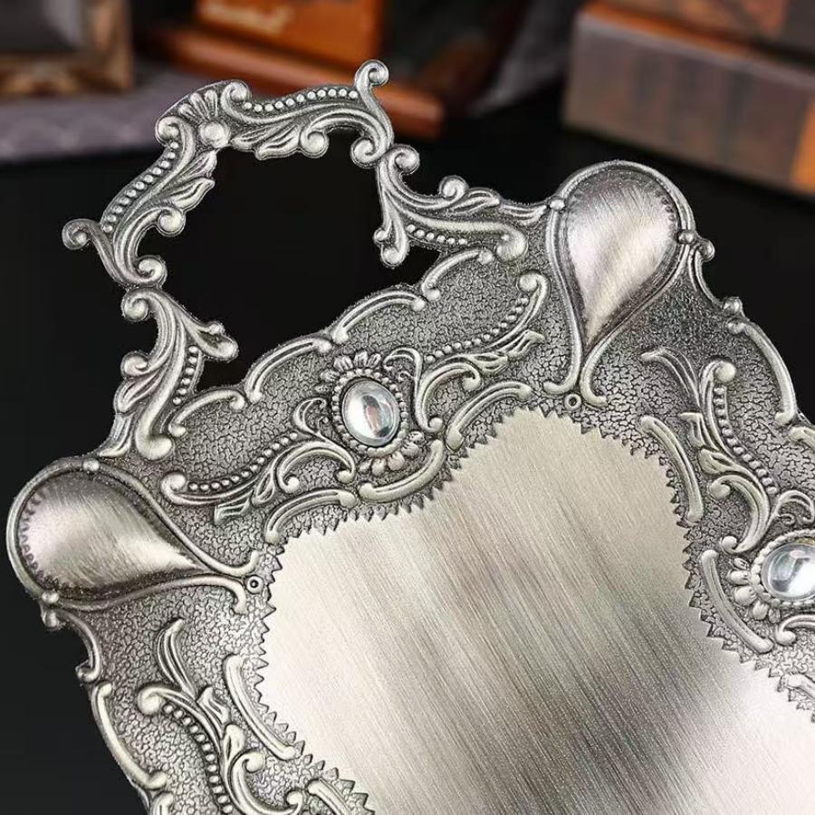 European Fruit Plate,Retro Silver Alloy Handheld Luxury Circular Shape Snack Cake Tray,Candy Disc,Wedding Desktop Decoration