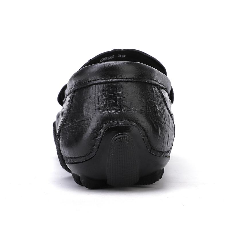 Обувь из натуральной кожи. Мужские лоферы. Удобная повседневная обувь. Мужские мокасины на плоской подошве. Мужская обувь.