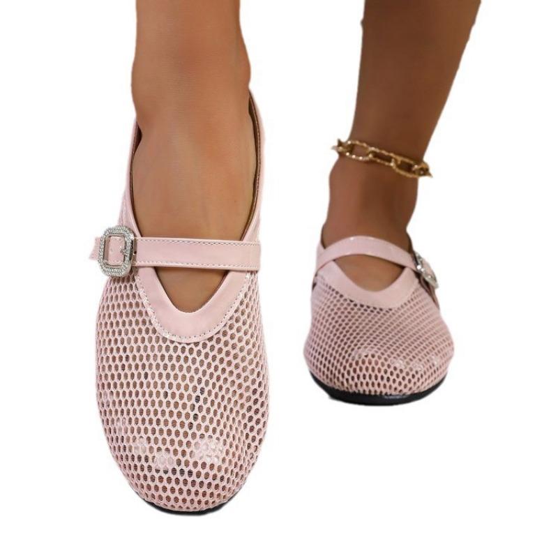 Summer New Women's Shoes Mesh Casual Sandals Women's Mesh Breathable Word Buckle Flat Bottom Cool