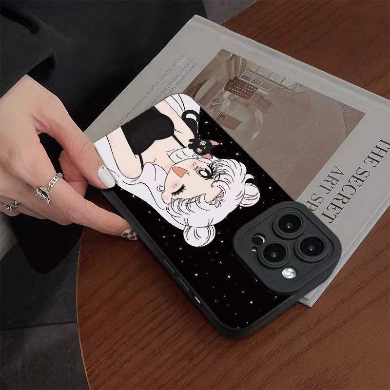 Black cat beautiful girl applies to Apple 15/16promax mobile phone case iPhone 14 pupil eyes 13 matte 12 animation