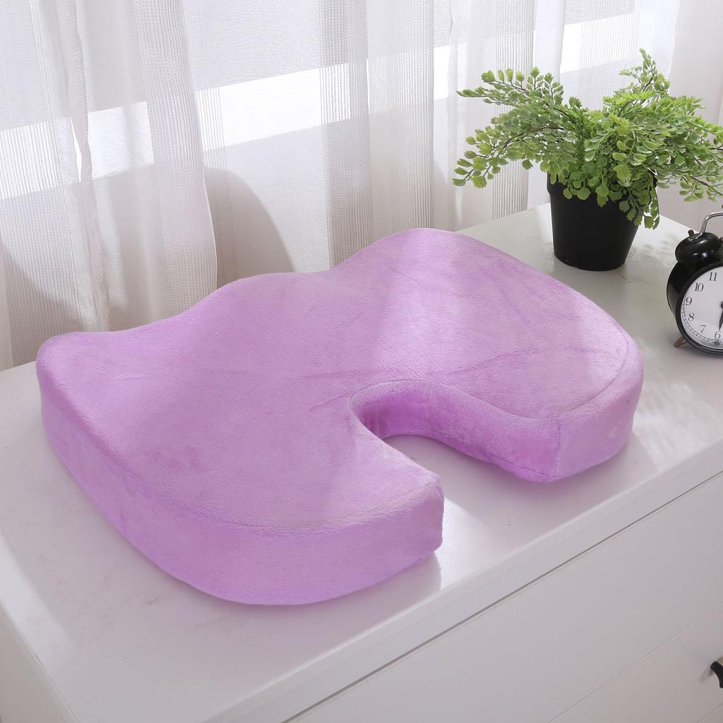 Подушка ортопедическая при боли в копчике