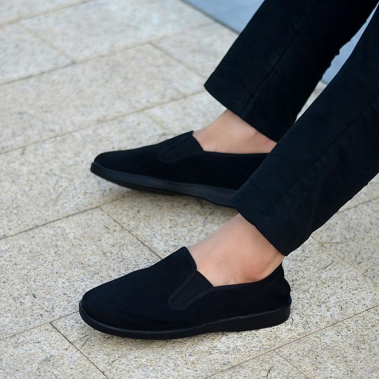 Обувь мужская повседневная кроссовки для мальчиков дышащая однотонная парусиновая обувь без застежек высокое качество однотонная обувь 2024 новинка wrt5