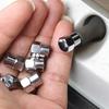 40 шт. Колпачки на вентиль шины с резиновым кольцом-уплотнителем Пластиковые хромированные пылезащитные колпачки Универсальные для автомобилей Велосипедов Грузовиков Мотоциклов Аксессуары