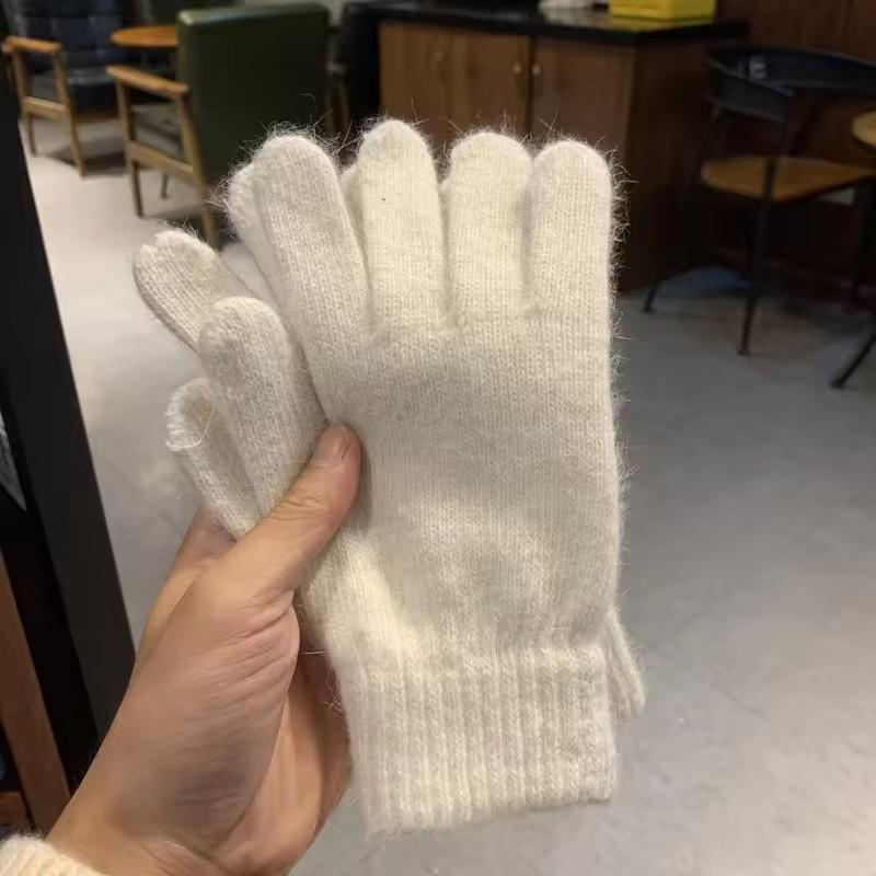 Women Winter Five Finger Gloves Women's Cold Resistant And Warm Riding Gloves Fashionable Solid Color Knitted Yarn Gloves