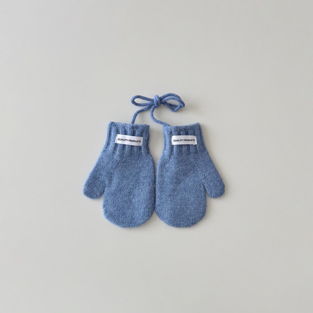 Korean Style Kids Mittens with Love Heart Pattern Ins Fashion Winter Gloves with Anti-Loss Neck Cord Warm Baby Toddler Mittens