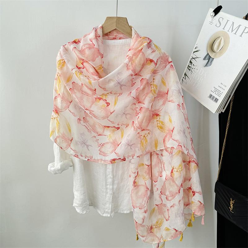 Winter Bohemina Ethnic Floral Viscose Shawl Wrap Lady Thin Scarves Fashion Tassel Pashmina High Quality Foulard Hijab Sjaal