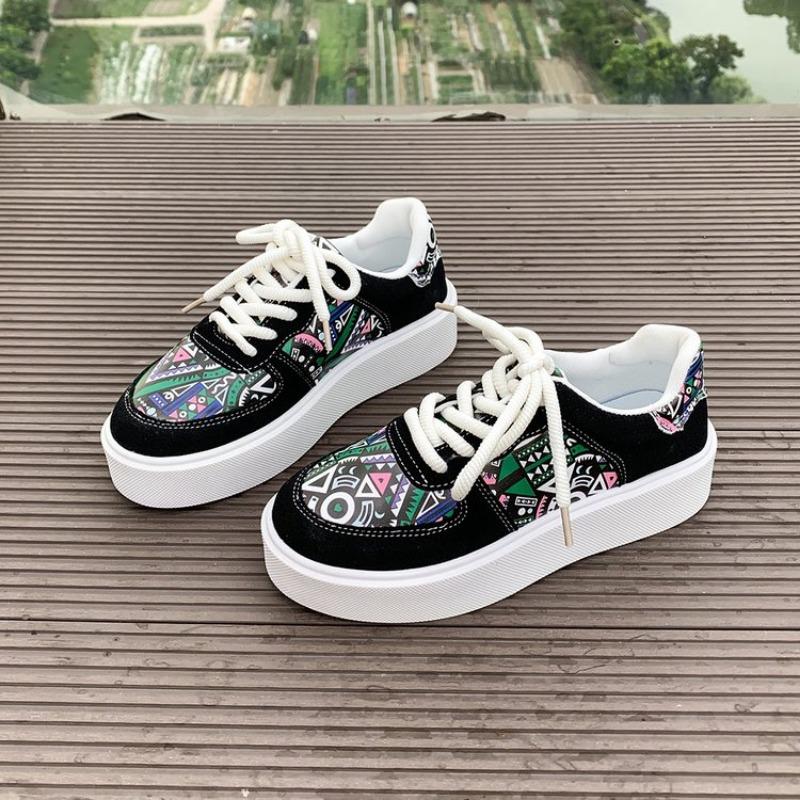 Fashion 2024 Women's Shoes New Lace Up Women's Vulcanize Shoes Spring Autumn Round Toe Mixed Colors Platform Casual Sports Shoes