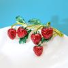 New Enamel Strawberry Brooches for Women Red Color Pin Plant Design Cute High Quality Jewellry Summer Style