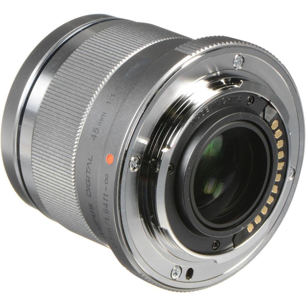 Объектив OLYMPUS Single Focus DIGITAL 45 мм серебристый M.ZUIKO F1.8