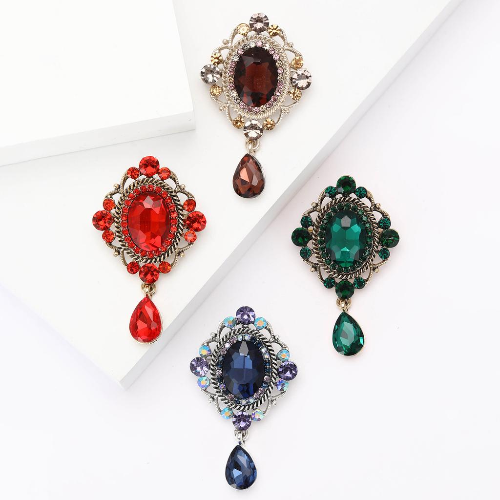 High-End Retro Small Court Pendant Baroque Brooch Fashion Temperament Women'S Clothing Corsage Jewelry Pin
