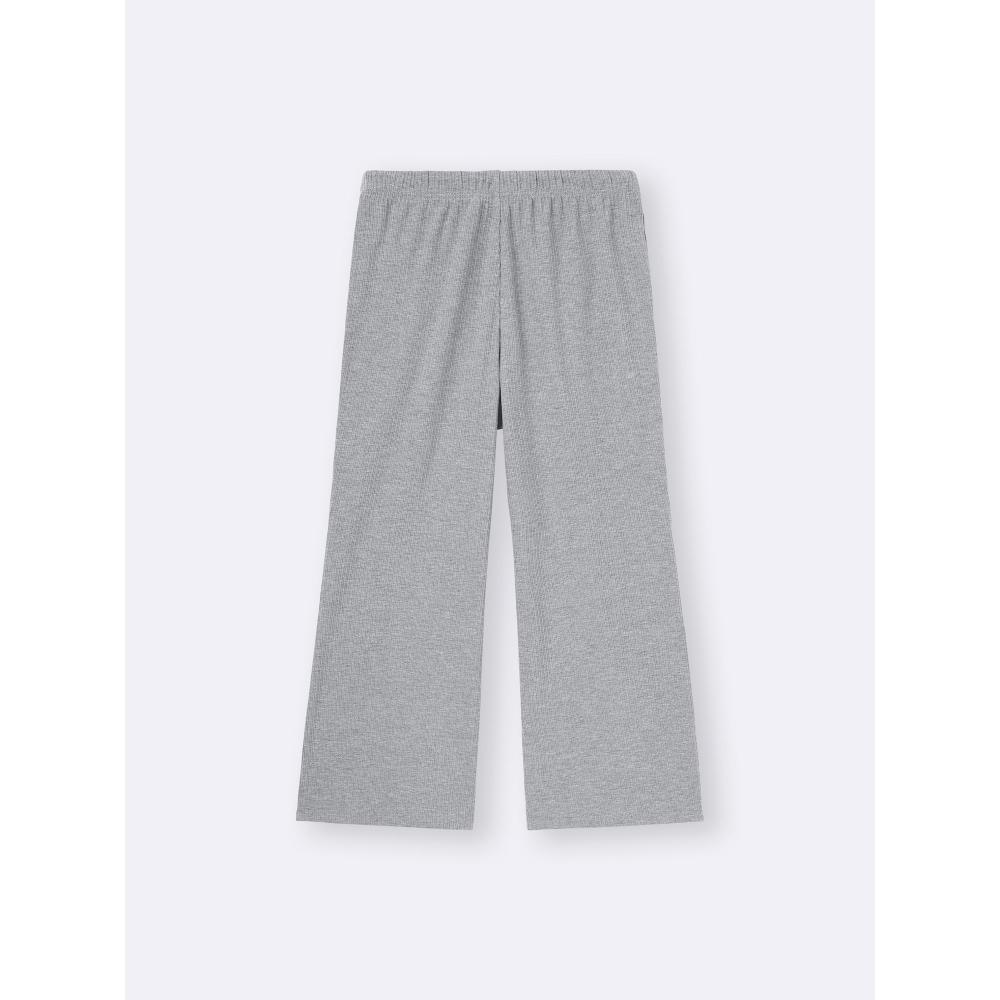 GU by Uniqlo Легкие брюки, короткая длина 62,0 см