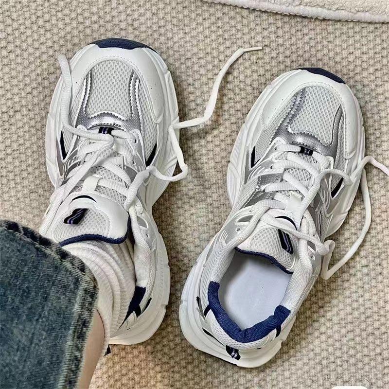 2024 новые повседневные спортивные туфли детские популярные модные универсальные повседневные сетчатые туфли на толстой подошве дышащие легкие туфли для папы