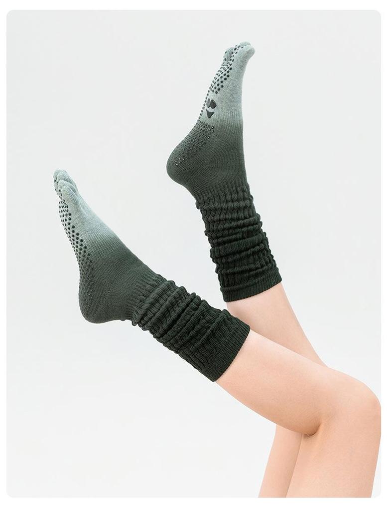 Gradient Five-Toe Non-Slip Yoga Socks - Women's Fitness & Pilates Slouch Cotton Calf Socks