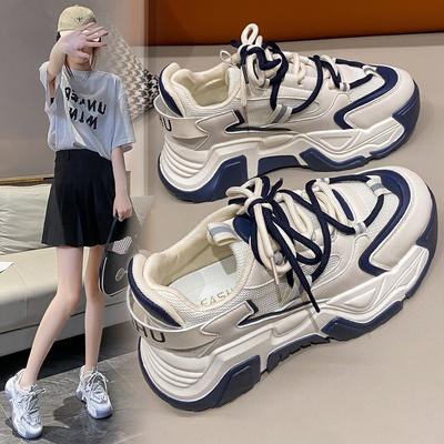 Весенние новые дышащие спортивные женские туфли с увеличенным размером, студенческая мода, обувь для папы на платформе, женские повседневные кроссовки для бега