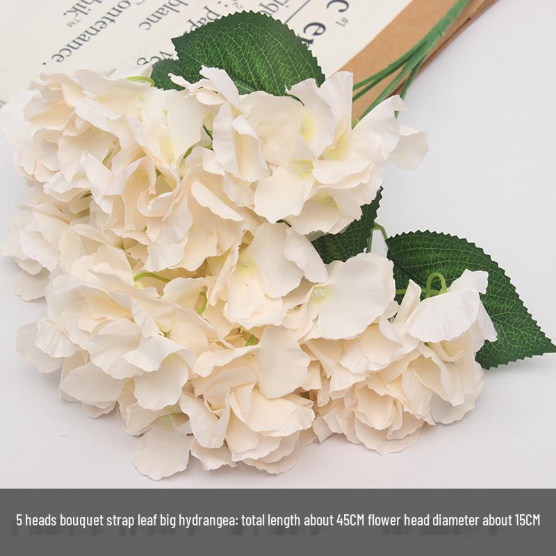 Свадебный декор из шелковых цветов шампанского - Искусственные элементы цветочного оформления потолка и прохода