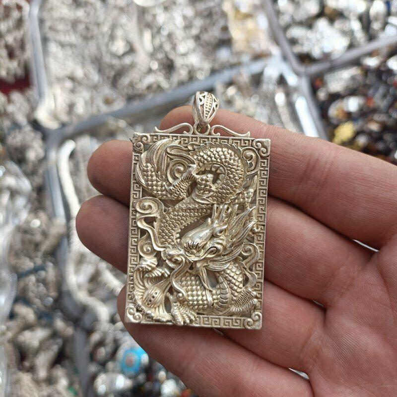 Exquisite Old Chinese Feng Shui Tibet Silver Handcarved Dragon Pendant Amulet