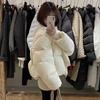 High fluffy white duck down puff down jacket women's short winter new fashion scimitar sleeve bread jacket tide