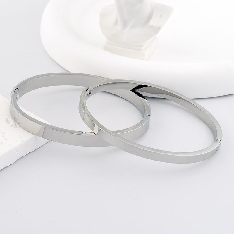 Женский высококачественный браслет из титановой стали, не тускнеющий, с полированной пряжкой-манжетой