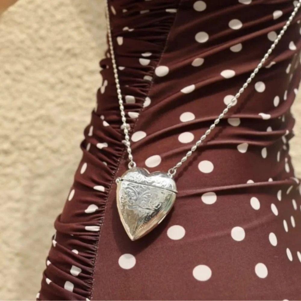 Цинк Цинковый сплав Металл Резное Сердце Ожерелье Подвеска для фото Подвеска-фотобокс Цепочка для свитера