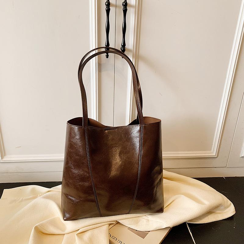 Сумка большой вместимости женская 2025 новая осенне-зимняя текстурная универсальная ретро сумка через плечо большая сумка популярная сумка-тоут для поездок на работу