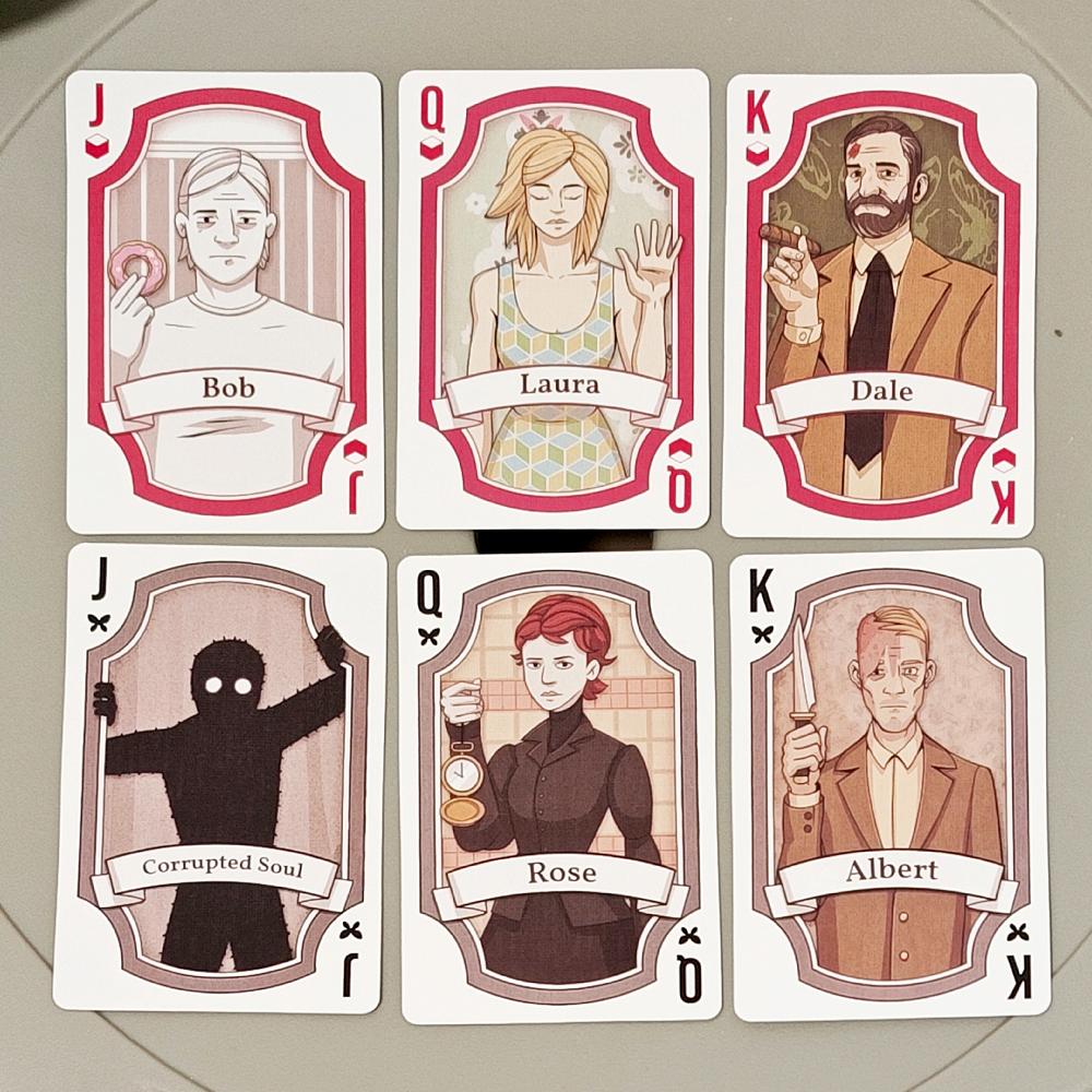 Игральные карты Rusty Lake 9*6см - 54 шт. Покерные карты с Мистером. Ворон, мистер. Персонажи Owl & Cube Escape на тисненом кардстоке