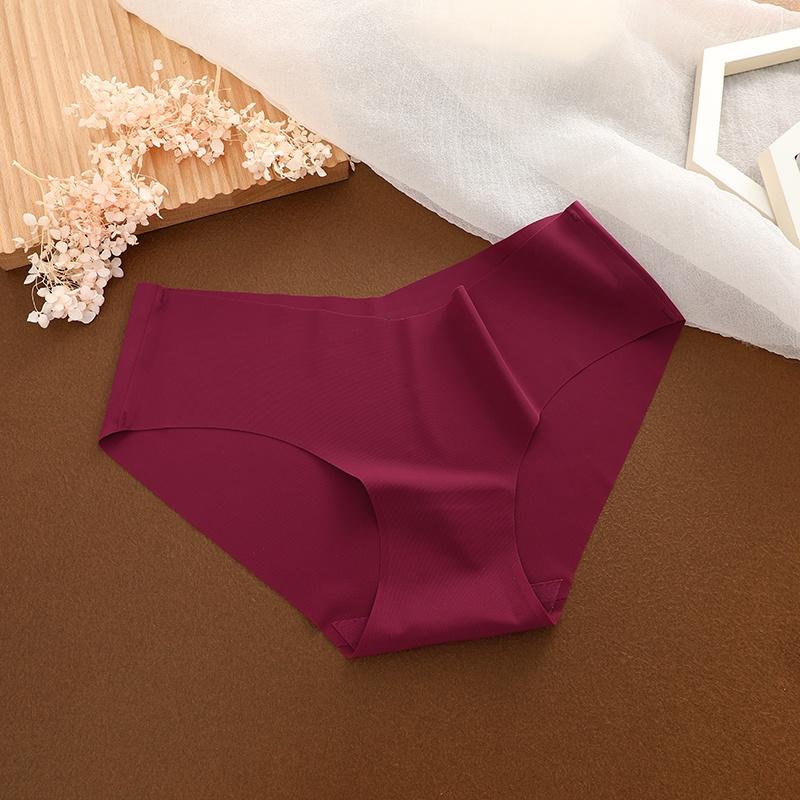 Ice Silk Seamless Panty for Women Deep-V Design One-piece Breathable Mid Rise Sexy Panties Panty