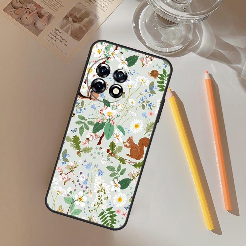 Squirrel Pattern Funda For OnePlus 13 13R 12 R 11 9 10 Pro 8T 9RT 10T OnePlus Nord 4 CE 2 3 Lite N20 N30 Case