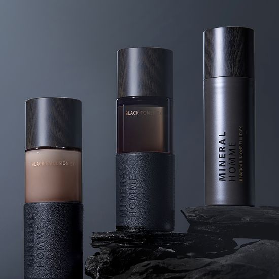 The Saem Минеральный тоник/эмульсия для мужчин Black Toner/Emulsion Выберите 1