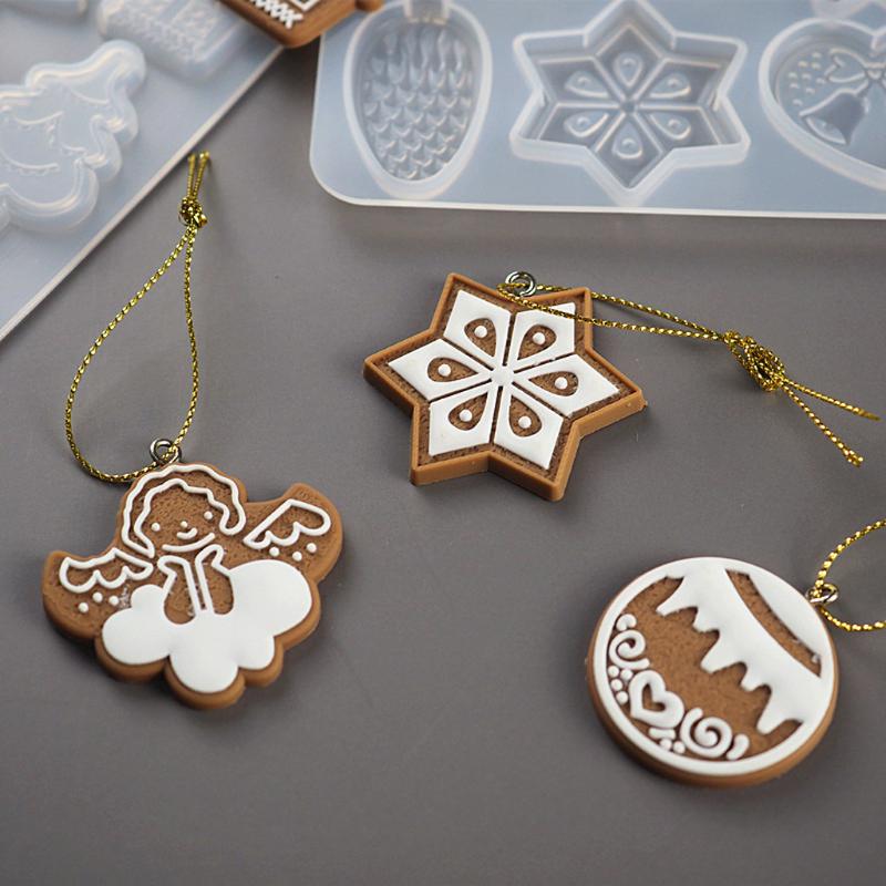 Christmas Elk Mold Christmas Tree Pendant Snowflake Keychain Decoration Car Pendant Silicone Mold for Party Decor