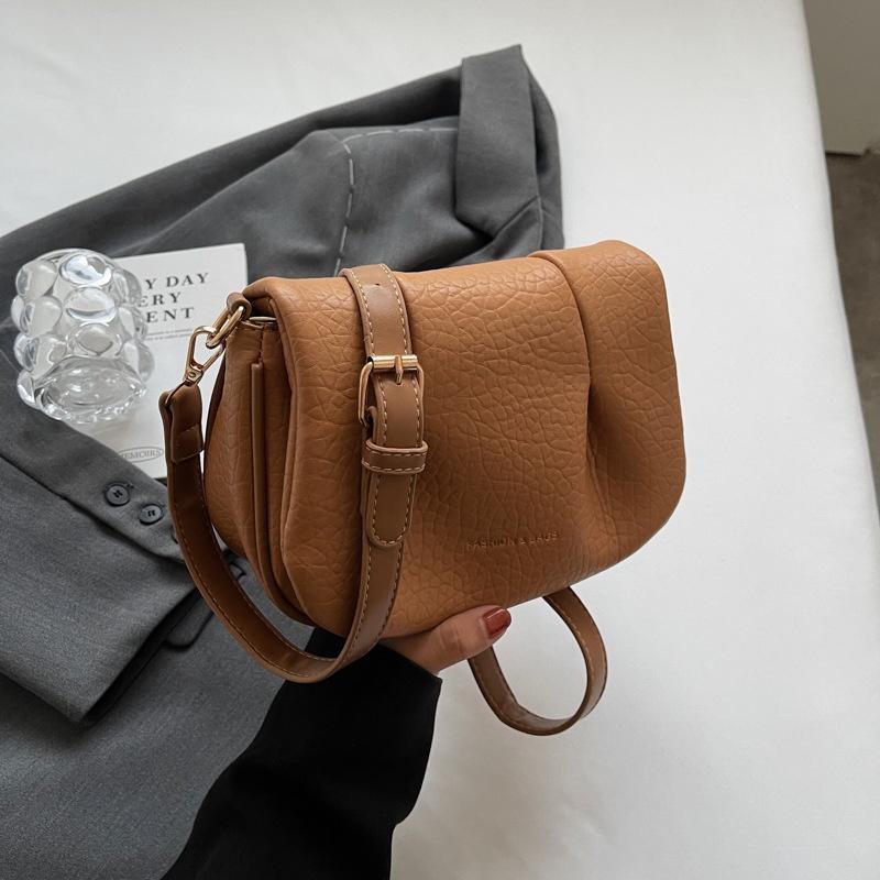 IELGY Женская простая седельная сумка через плечо в стиле ретро, ​​модная универсальная плиссированная сумка-облако