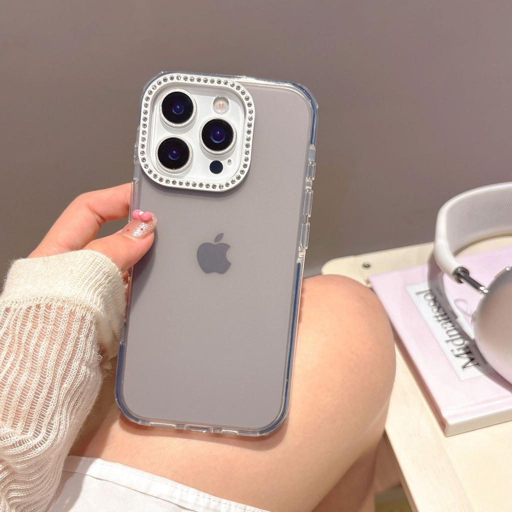 Чехол для мобильного телефона с оправой для линз со стразами подходит для Apple 16PROMAX однотонный 15 тренд большое отверстие 13/14 матовый противоударный