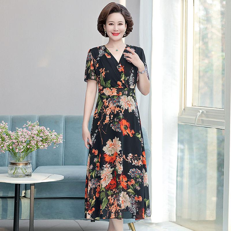 Шифоновое платье с короткими рукавами для матери. Длинная юбка большого размера в западном стиле для женщин среднего и старшего возраста. Шифоновые платья с длинными рукавами с цветочным принтом.