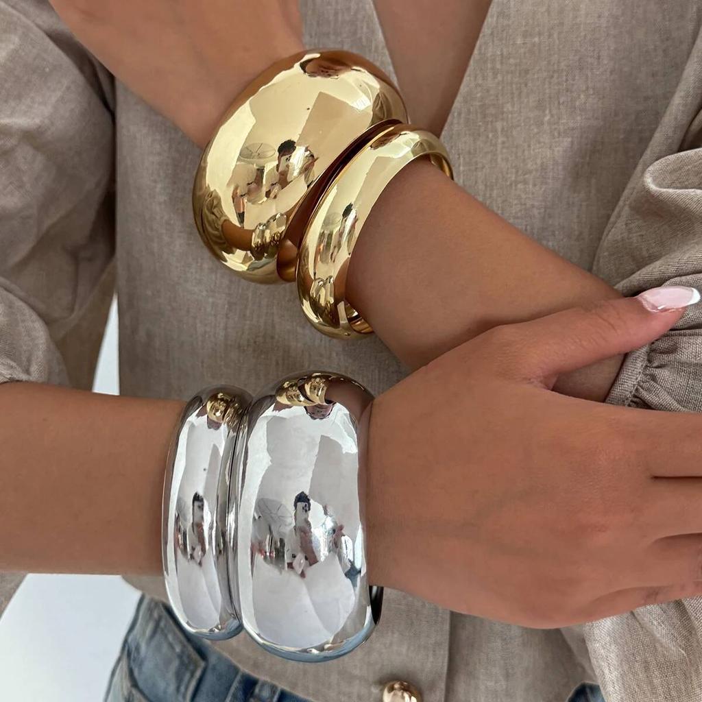 SHIXIN Exaggerated Metal Big Round Wide Bracelets for Women Hiphop Glossy Geometric Stackable Bangle Bracelet Party Jewelry New