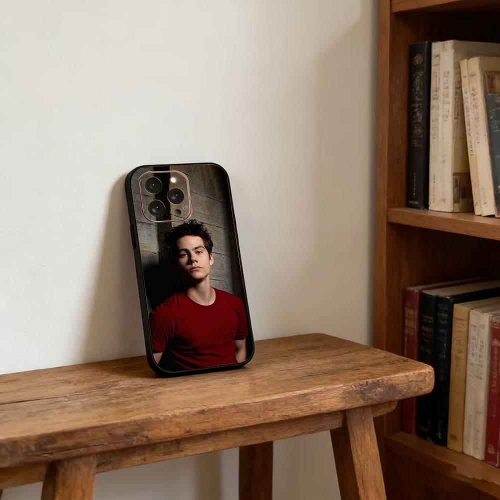 Чехол для телефона Teen Wolf Дилан О'Брайен Для iPhone17,16,15,14,13,12,11 Plus,Pro Магнитный Для Magsafe Беспроводная Зарядка