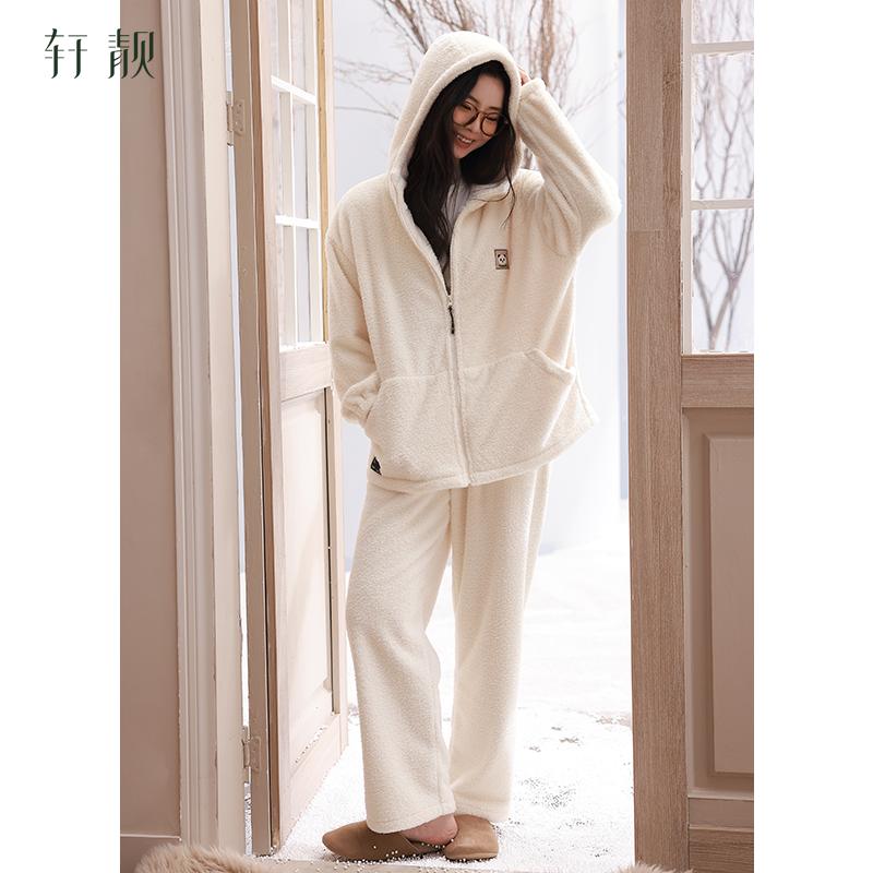 Xuan Liang Women's Half Fleece Hooded Nightwear Set