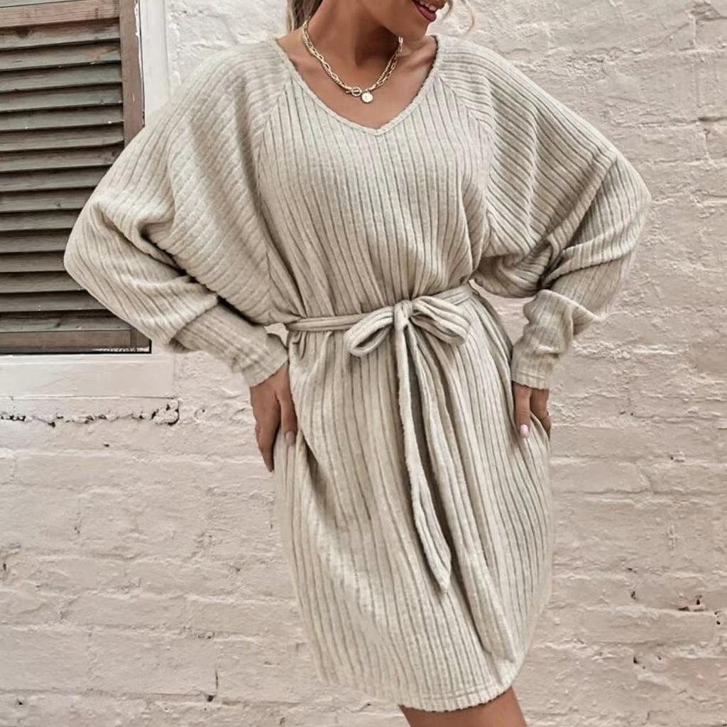 Платье-футболка с поясом и рукавами паглан