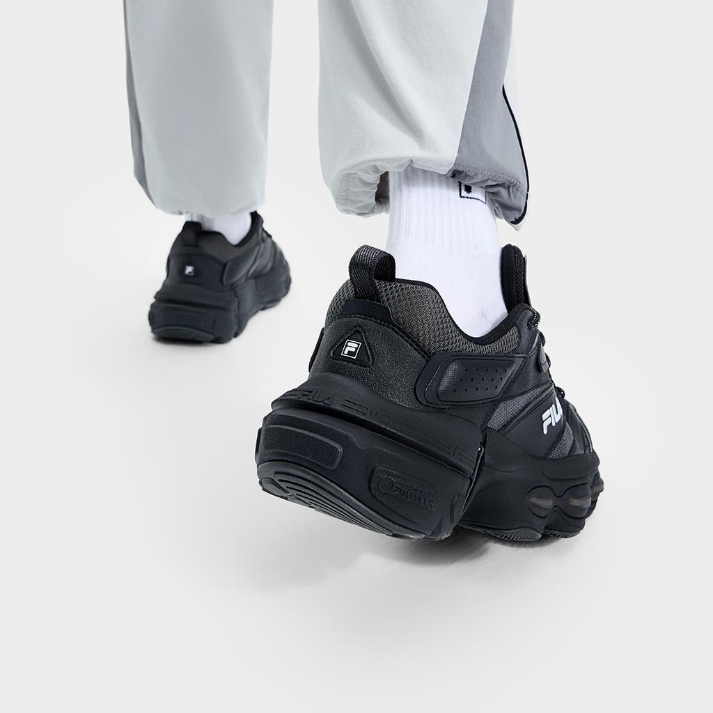 Fila ET Универсальные низкие повседневные кроссовки Мужские кроссовки Черные F12M511105FEL