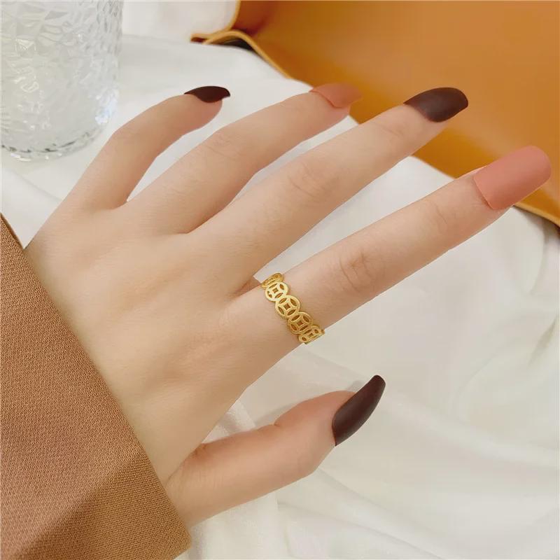 Кольцо в виде старинной медной монеты с позолотой 18 карат: Регулируемый, модный и привлекающий богатство