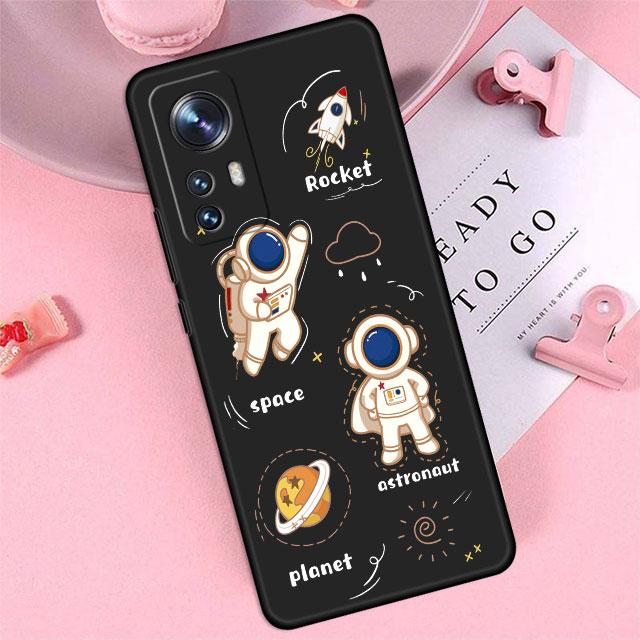 TPU Soft Cartoon Astronaut Luminous Silicon Shell Case Coque for Xiaomi Mi 12S 10 10T 11X 12 Pro 10S 11i 12X 11T 11 Lite 10 Bag