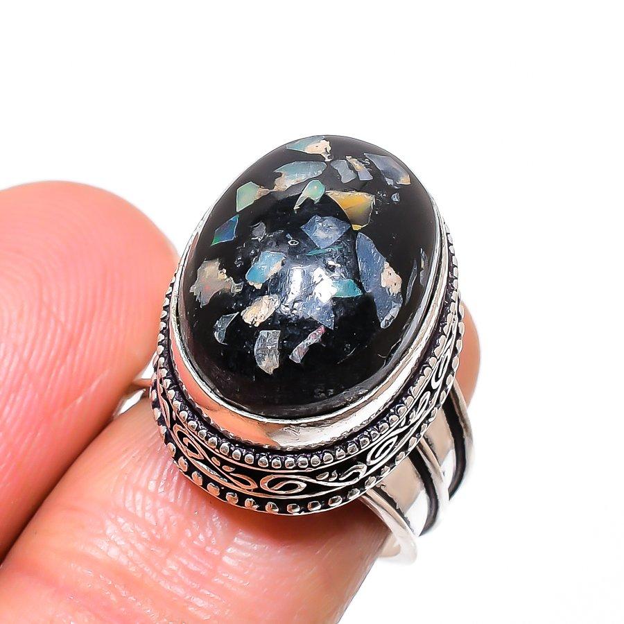 Кольцо из серебра 925 пробы с натуральным черным эфиопским опалом, размер 7 P4J65