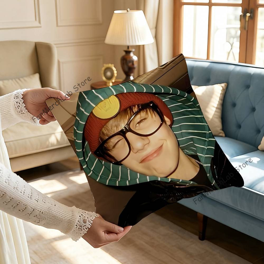 Singer JJustin BBieberS Pillow Case Ultra Soft Skin Friendly Fabric Cloud Like Comfort Concealed Zipper